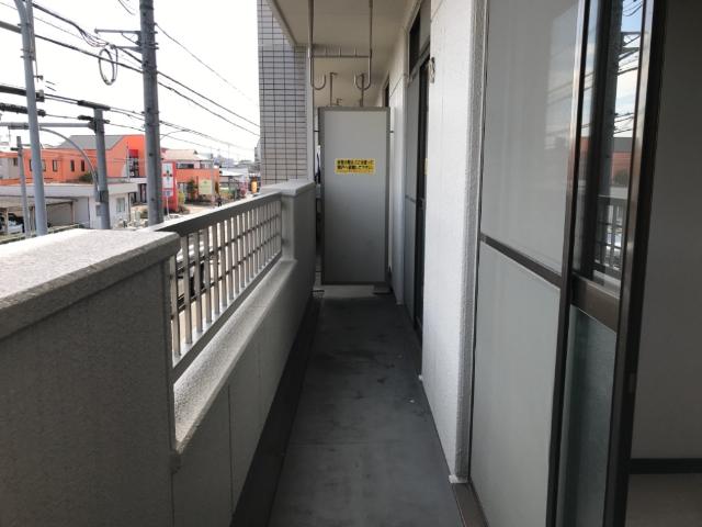 バルコニー　ベランダ