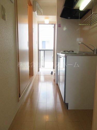 居室・リビング　※別号室参考写真