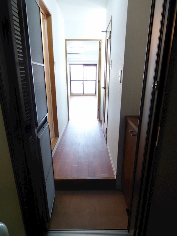 玄関　別部屋参考写真