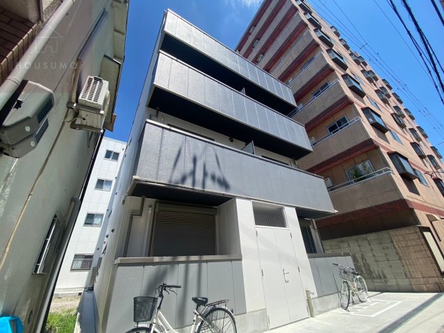 建物外観　外観は落ち着いています