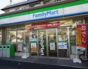 コンビニ　ファミリーマート豊島池袋三丁目店（コンビニ）まで370m