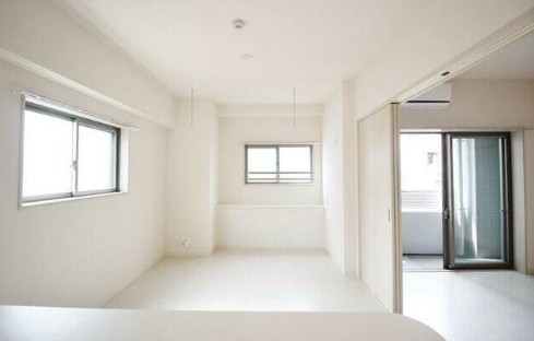 アーバンレジデンス神田富山町の居間写真