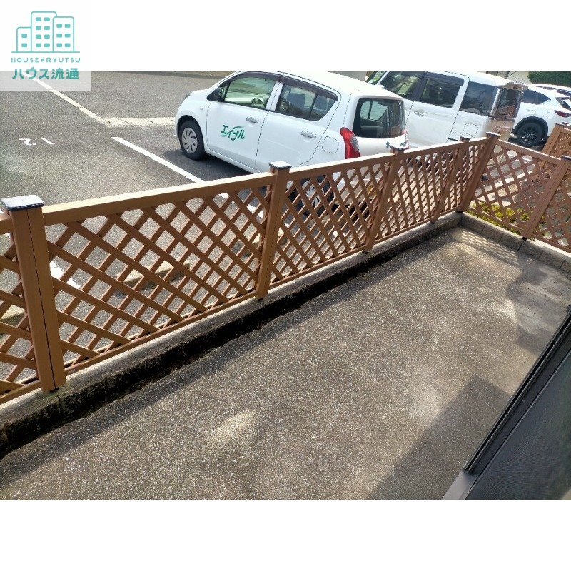 庭　※別号室写真です