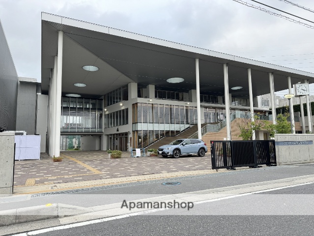 中学校　さいたま市立美園南中学校（中学校）まで373m