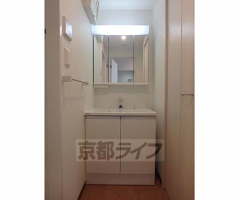 グランデュア京 東一条の内装写真