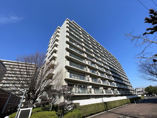 ファミールハイツ八尾 A棟