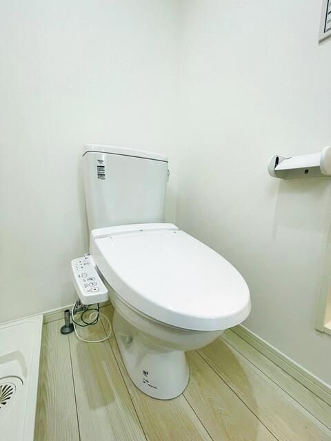 東武伊勢崎線 梅島駅 徒歩9分 3階建 築2年のトイレ写真