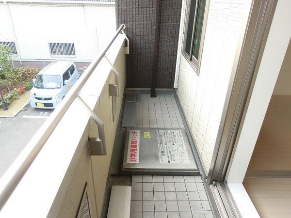 バルコニー　南向きバルコニー！