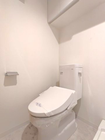 京成押上線 八広駅 徒歩5分 5階建 築3年のトイレ写真