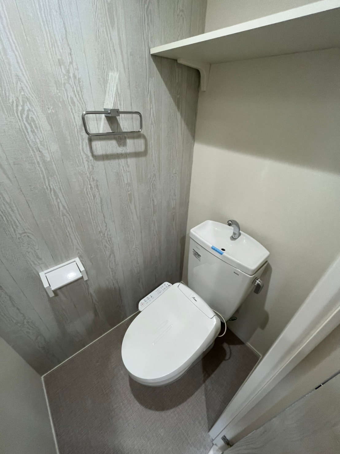 ハーモニーテラス原町IVのトイレ写真