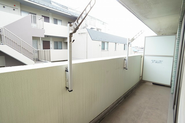 バルコニー　参考写真（同建物別部屋のものです）