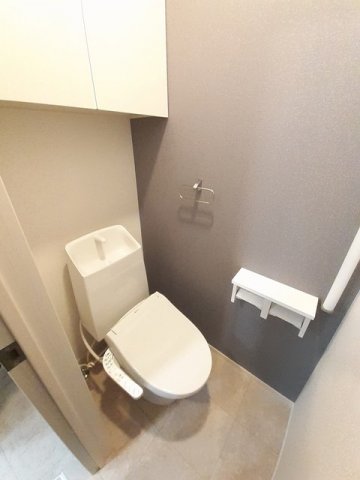 トイレ　落ち着いたトイレです