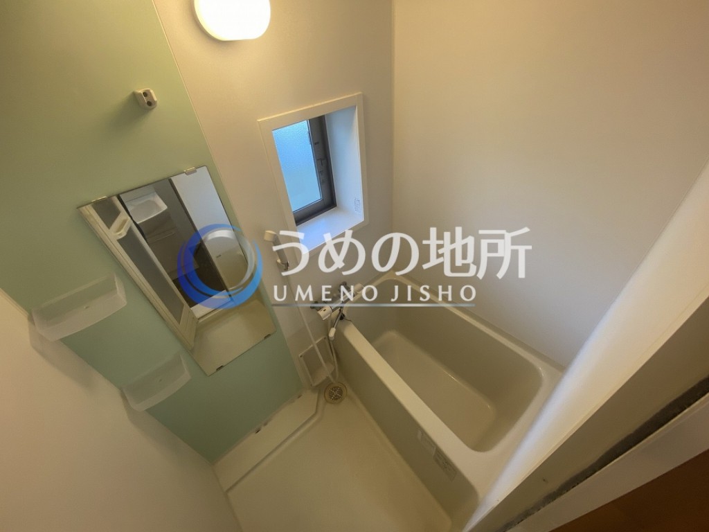 西鉄天神大牟田線 聖マリア病院前駅 徒歩11分 2階建 築14年の風呂写真