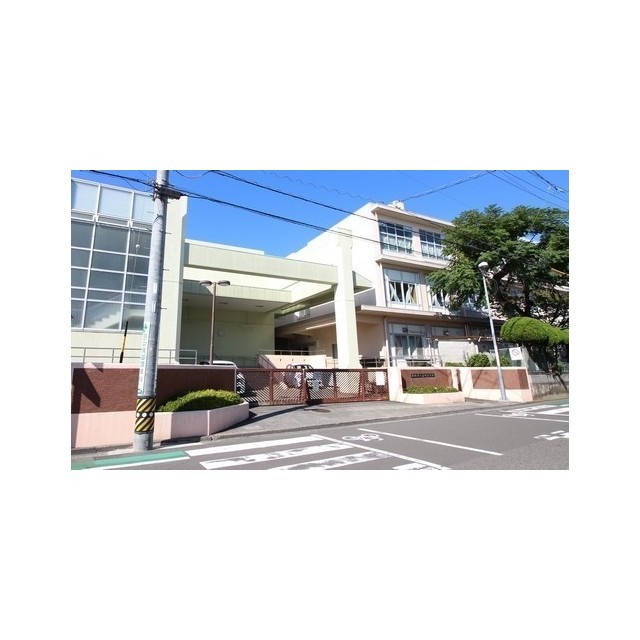 【ハーモニー田町の小学校】