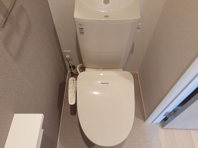 【サン・リベールII　Ａのトイレ】