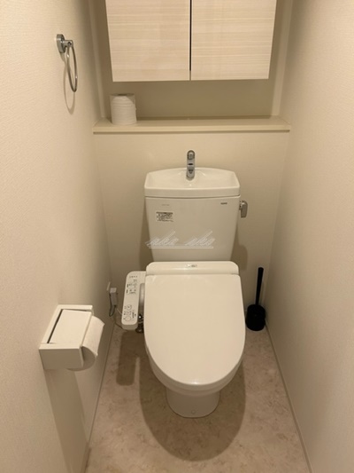 トイレ　宅配ボックス