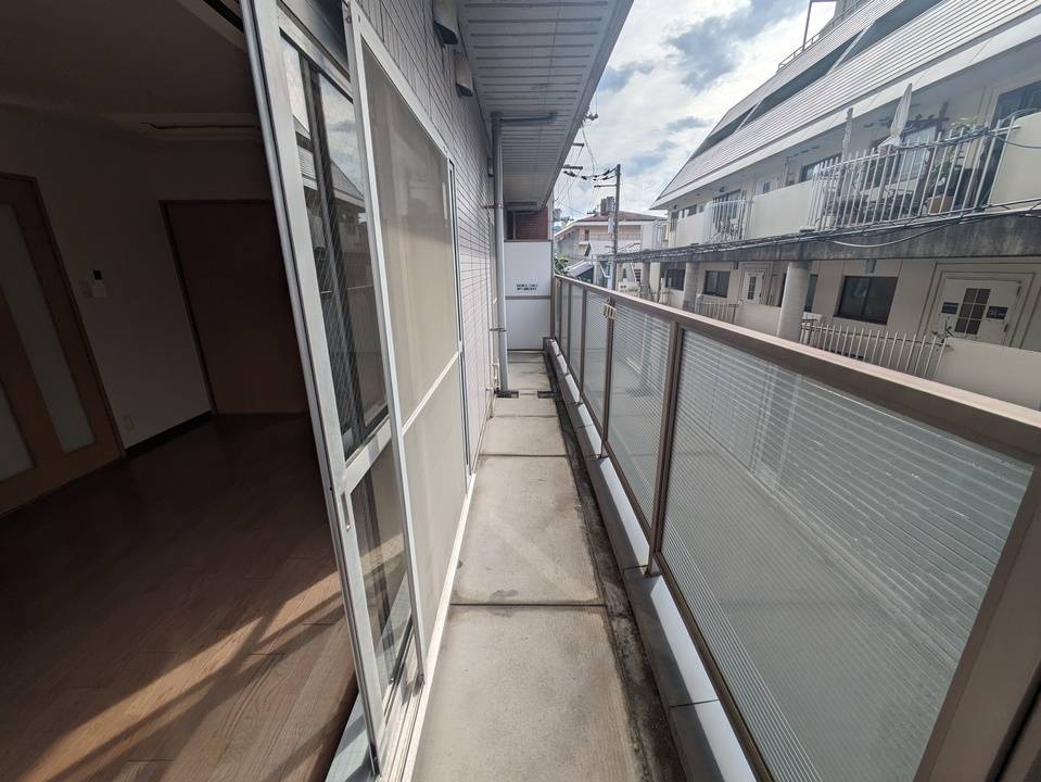 バルコニー　バルコニー