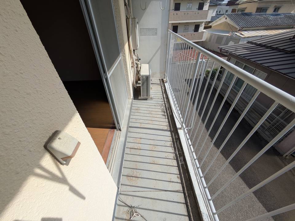 バルコニー　バルコニー