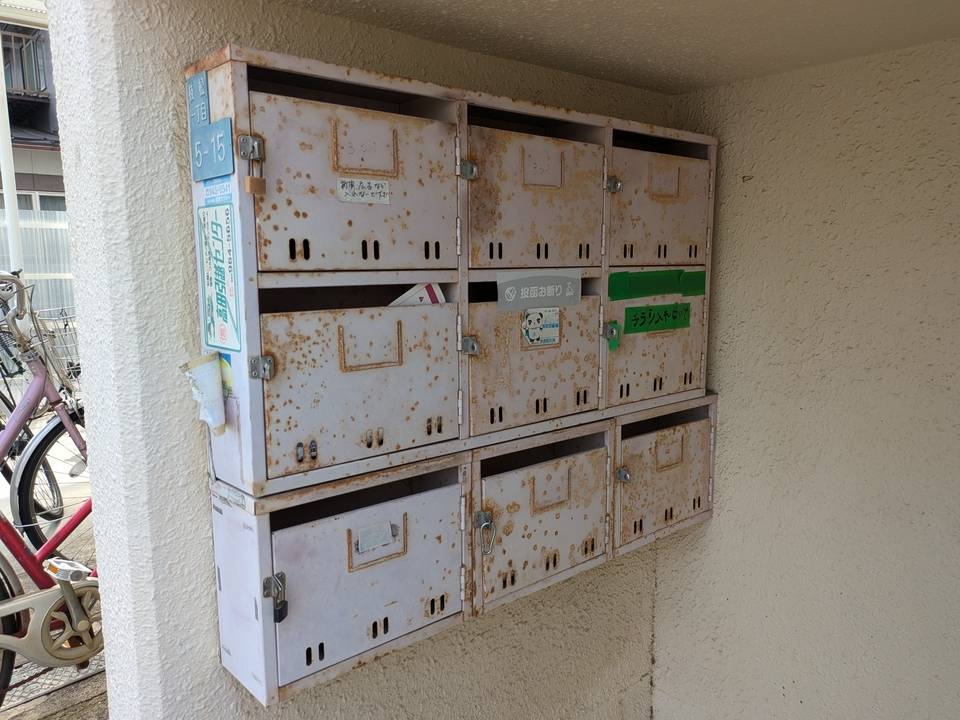 エントランス　メールBOX