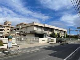 小学校　岡山市立陵南小学校（小学校）まで934m