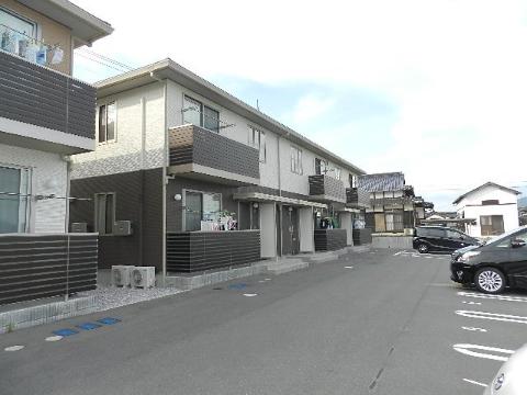 シャーメゾン赤坂　Aの建物外観