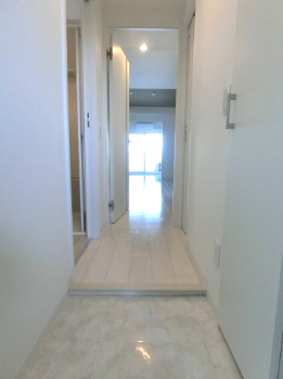 玄関　詳細は、RISUMO江坂本店→06-6155-7137まで♪