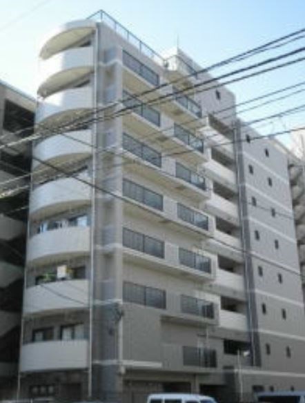 【仙台市青葉区二日町のマンションの建物外観】