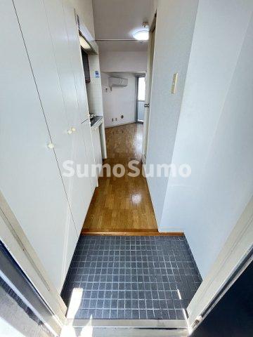 玄関　シンプルで使いやすい玄関です