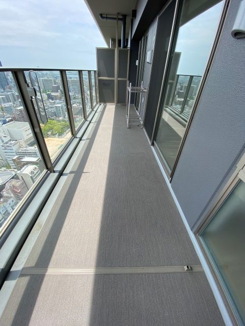 【大阪市北区大淀南のマンションのバルコニー】