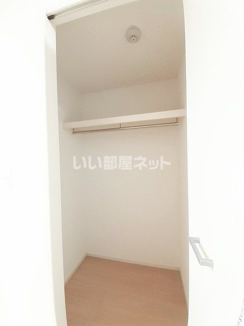 【メルベージュ岸の収納】