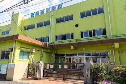 【ドルフクレセント六番館の小学校】