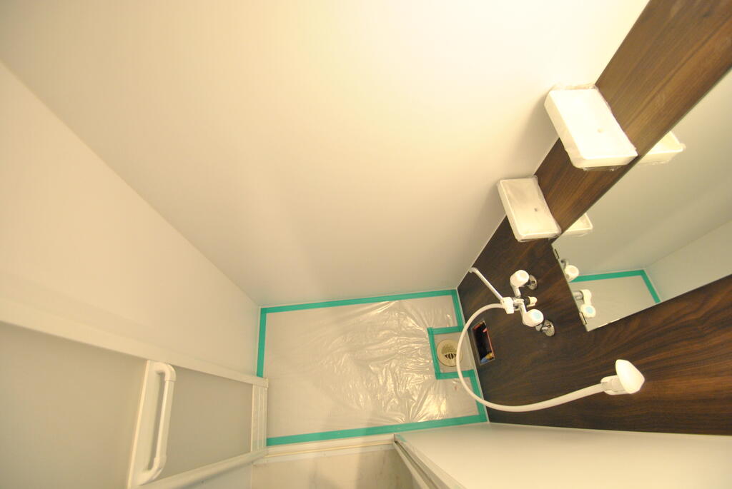 バス・シャワールーム　別室画像、現状優先