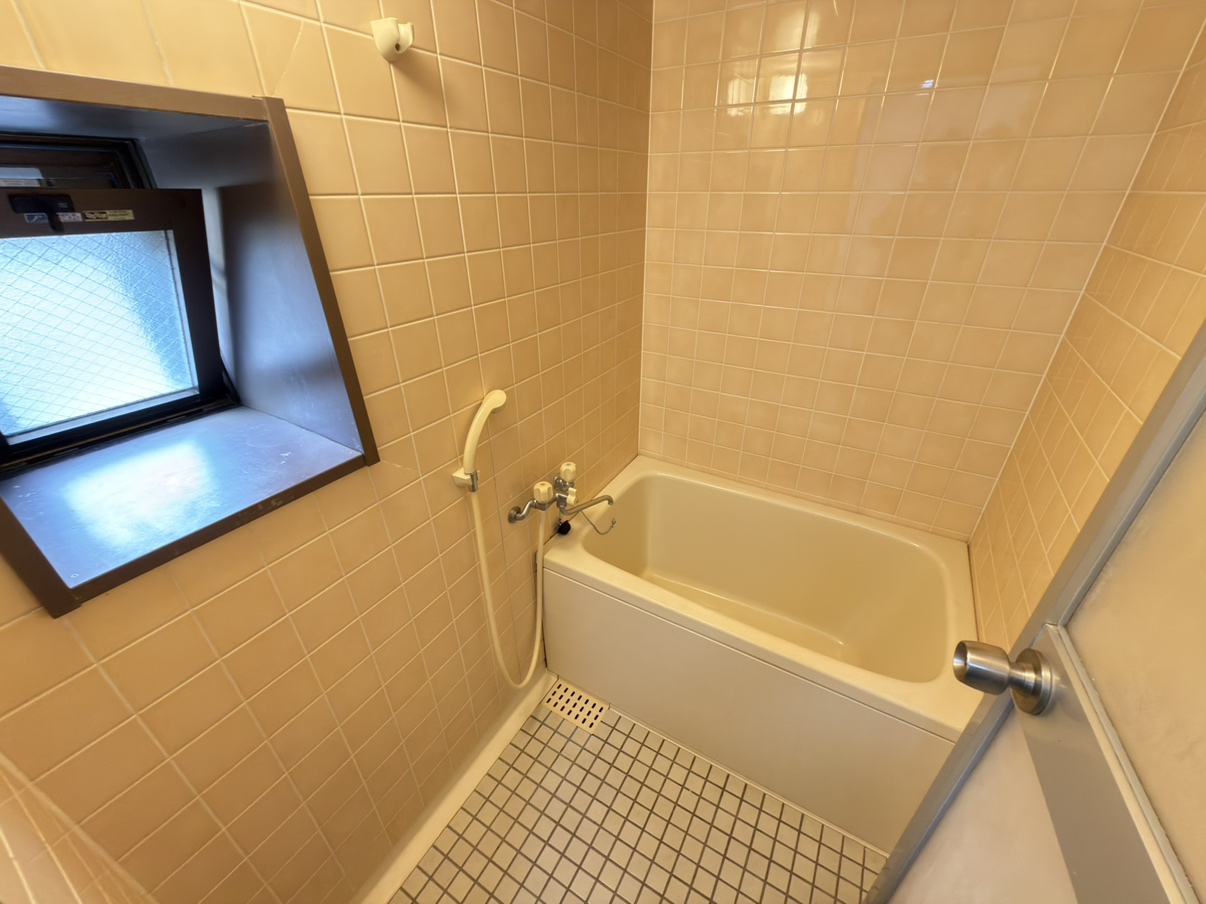 バス・シャワールーム　お湯はり機能付