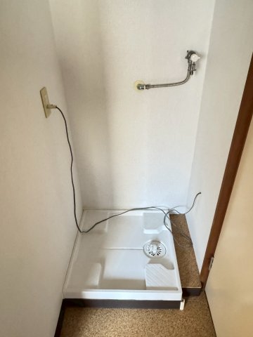 その他設備　洗濯機置場