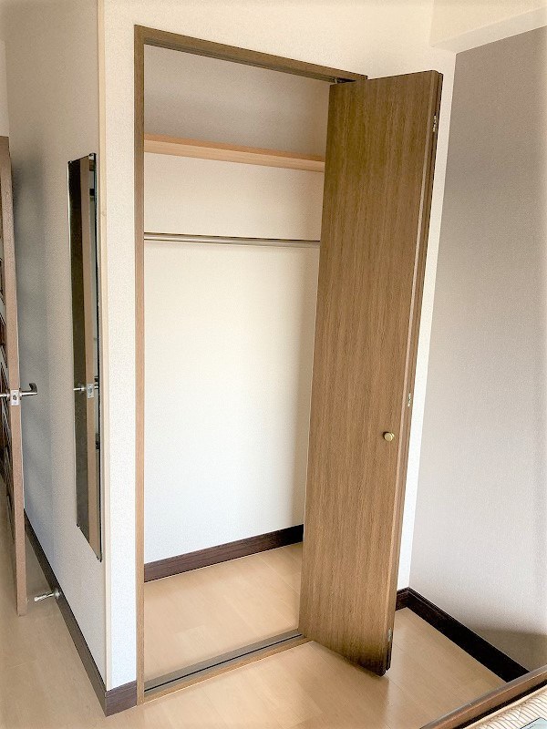 収納　別室参照