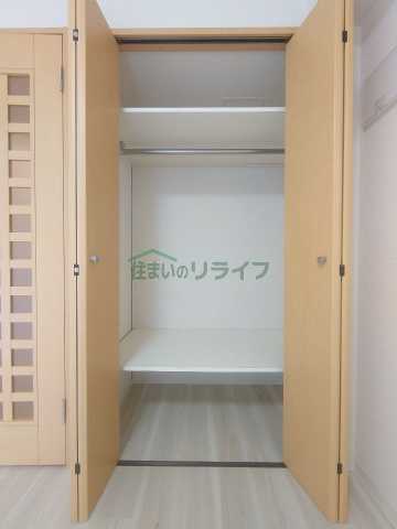 収納　エスティメゾン神田