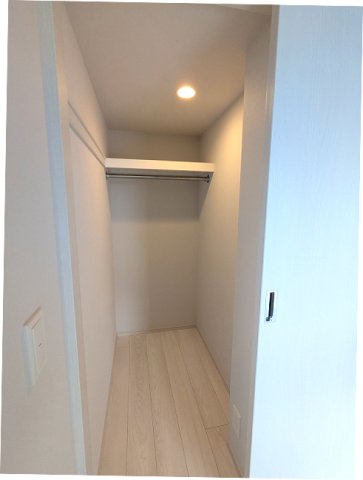 収納　ウォークインクローゼット