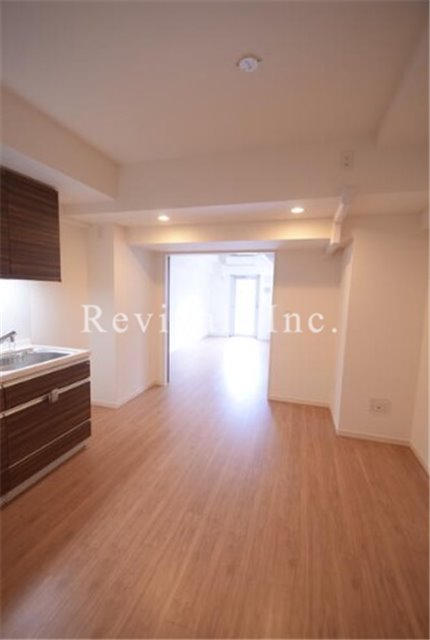 居室・リビング　ゆったりとしたリビングでございます