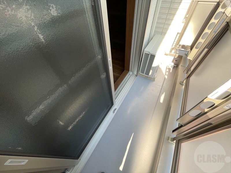 バルコニー　南東向きのバルコニー