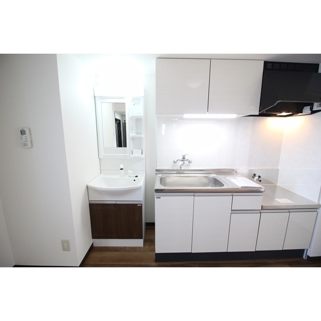 洗面設備　洗面台新品
