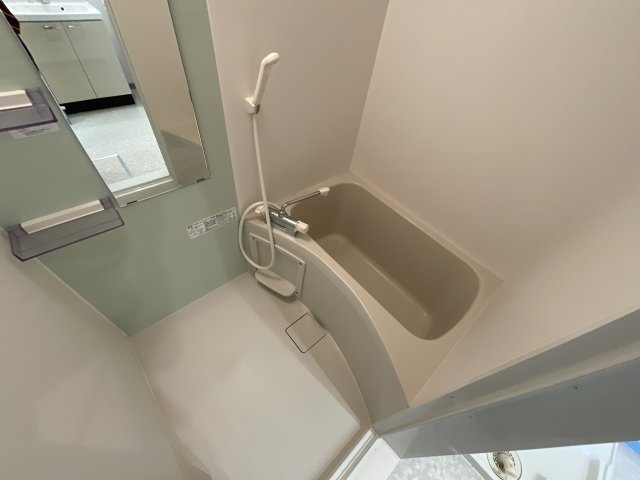 バス・シャワールーム　お風呂です