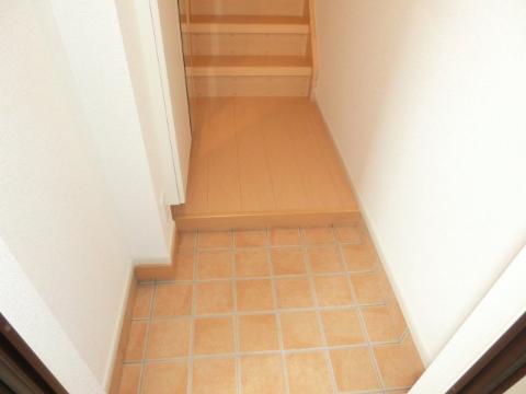 エルベラン　玄関　玄関