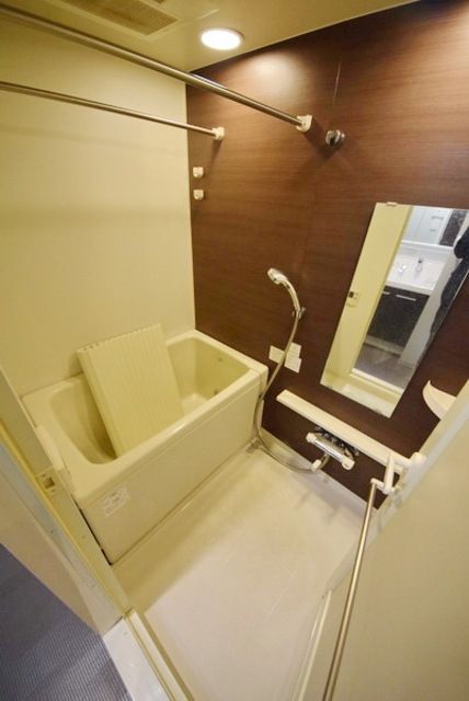 バス・シャワールーム　★お問い合わせはタウンハウジングまで★