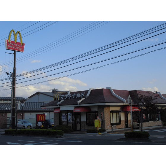 飲食店　マクドナルド長野ＳＢＣ通り店（飲食店）まで1076m