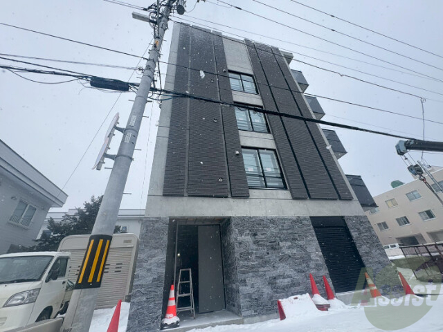 建物外観　中央区南２４条西「ガイアールＳ２４」