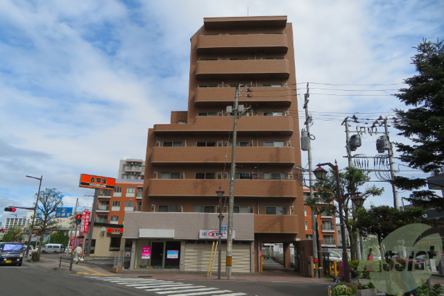 建物外観　仙台市若林区河原町１丁目（アンソレイユ河原町）