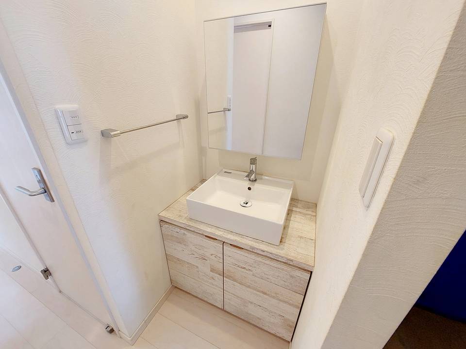 洗面設備　ドレッサー