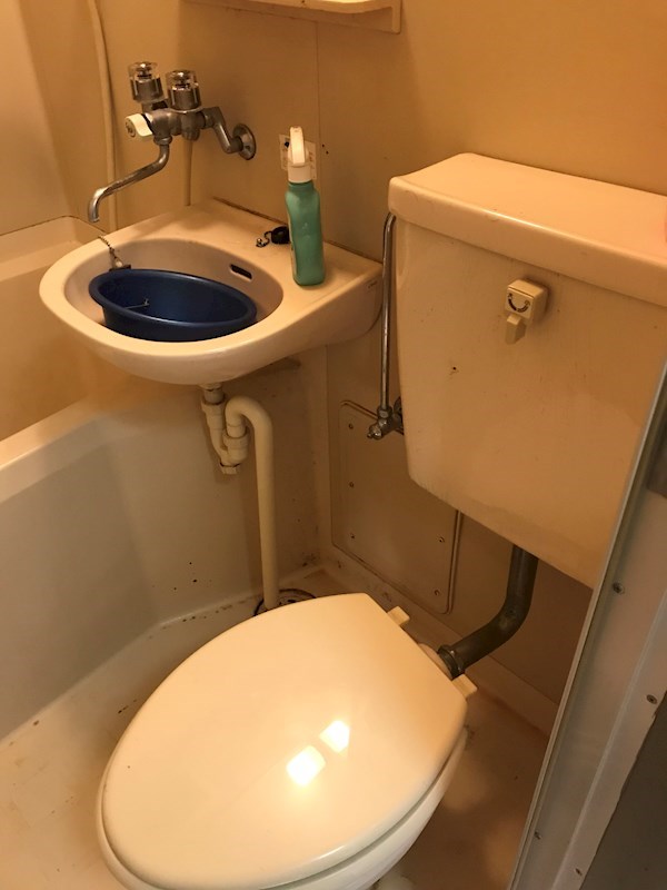 トイレ　※別のお部屋のお写真です。御参考までに。