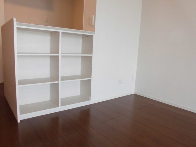 収納　カウンター下収納