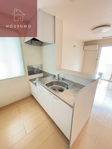 キッチン　同施工会社・同型モデルの室内です。（参考写真・イメージ写真）